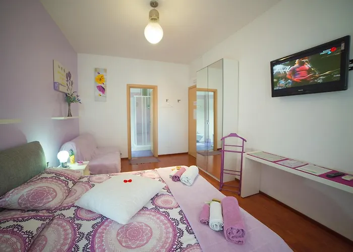 Line 4* Rome