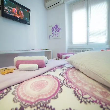 Line Bed & Breakfast 4*