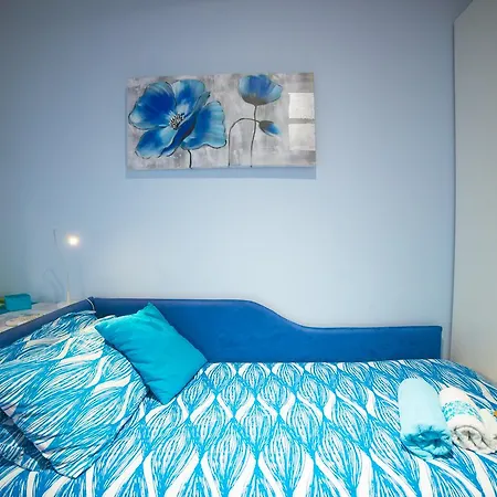 Bed & Breakfast Line 4*